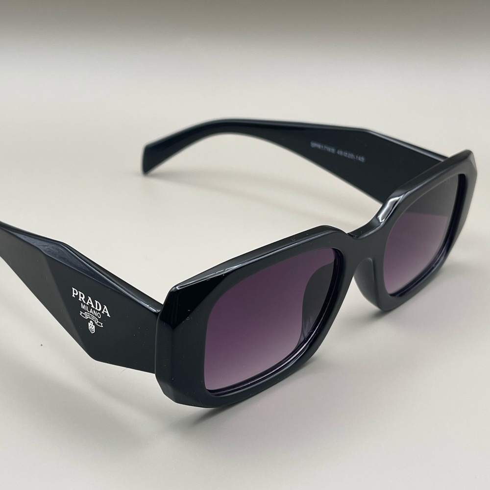 Prada PR 17WS Sunglasses Unisex – Black – Brand New